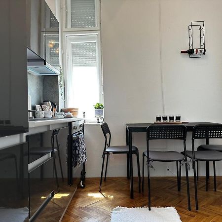 Pure Of Joy City Centre Apartment Subotica Ngoại thất bức ảnh